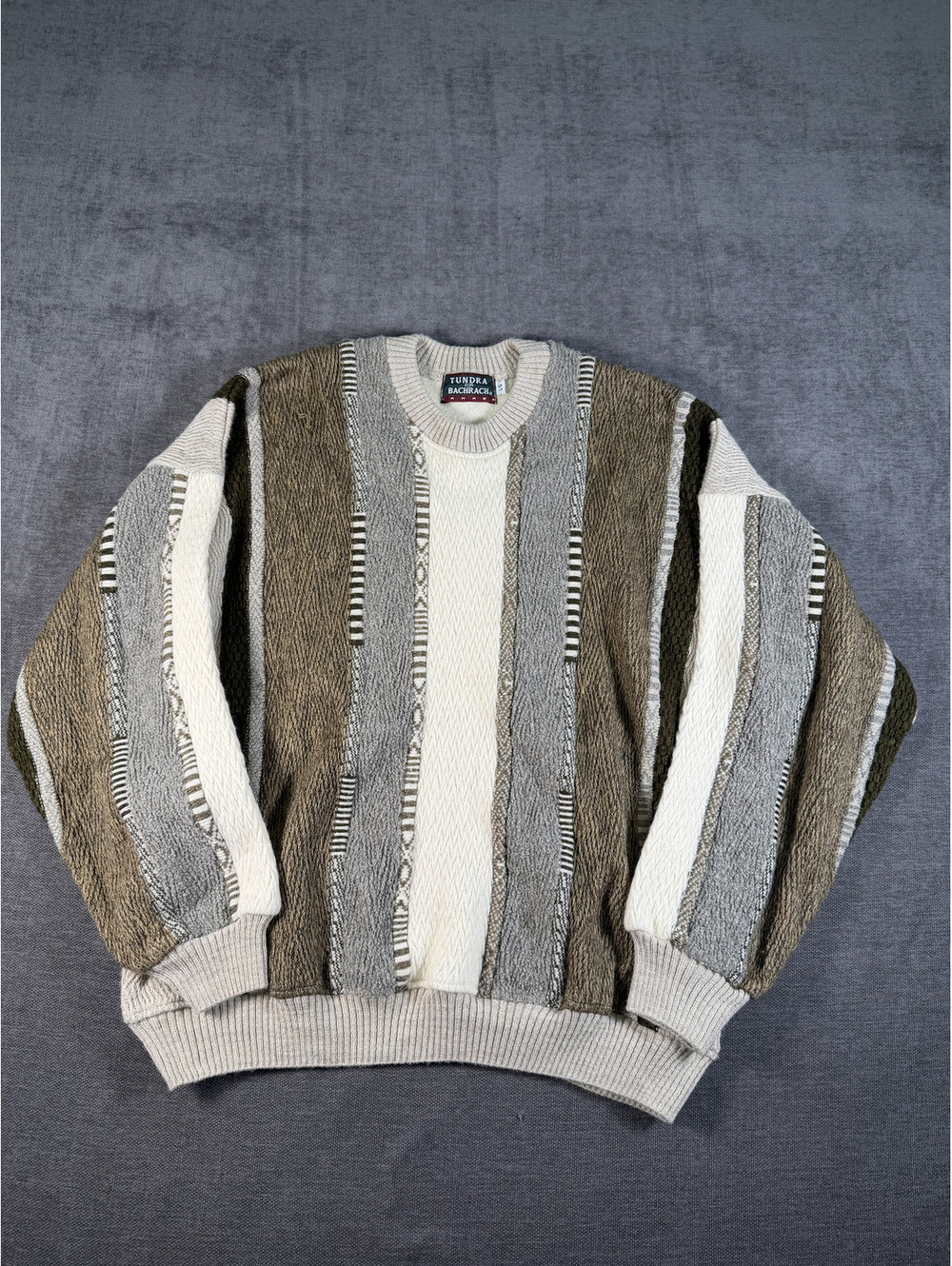 Tundra for Bachrach Canada Vintage Men's Sweater L Large Acrylic Wool Blend
